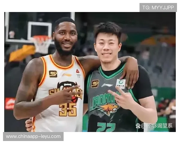 体育界新星崛起,网红球员引爆社交媒体热议! 体育界新星崛起,网红球员引爆社交媒体热议!